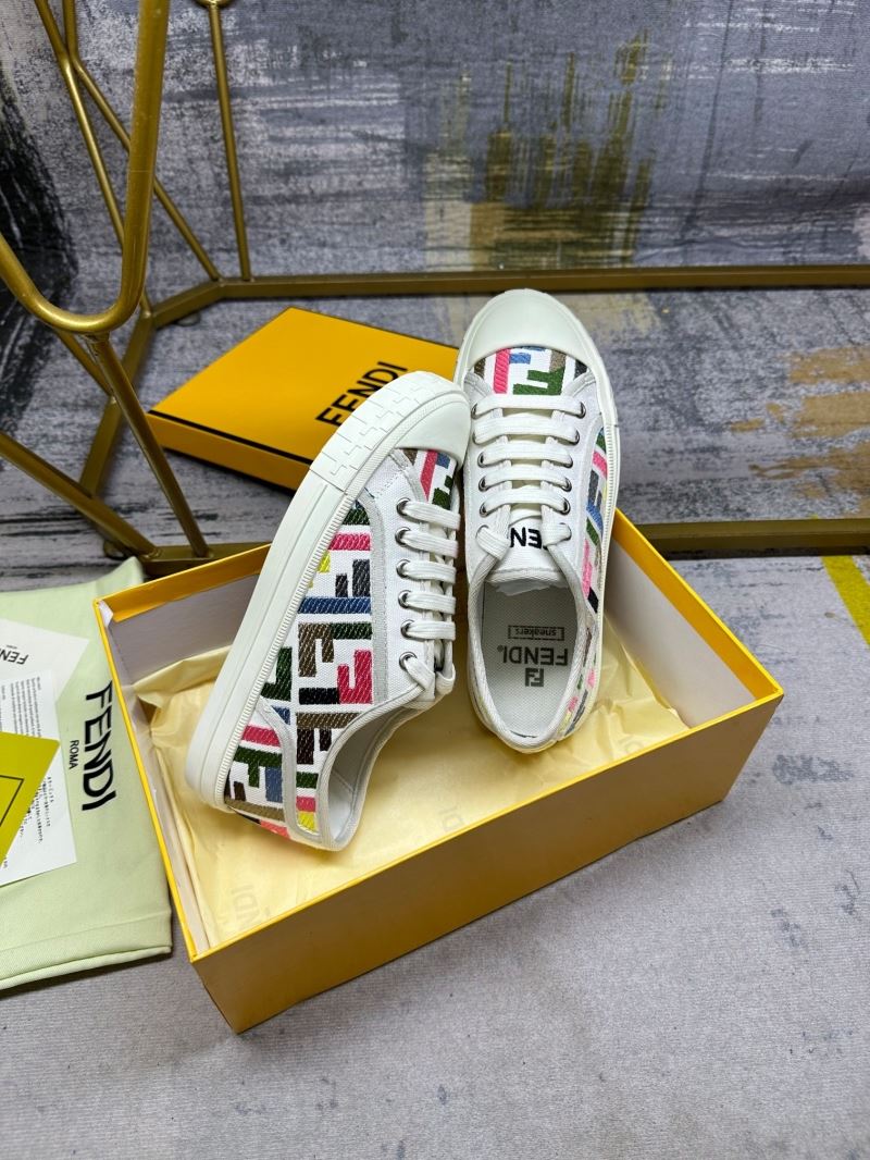 Fendi Low Shoes